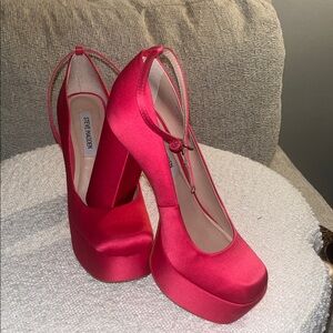 Steve Madden Vibrant Red Platform Heels